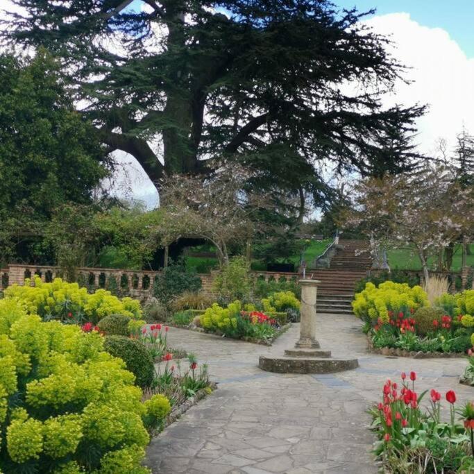 Entire Home In Streatham With Lovely Views & Ultra Fast Wi-Fi Norbury (Greater London) Exterior foto