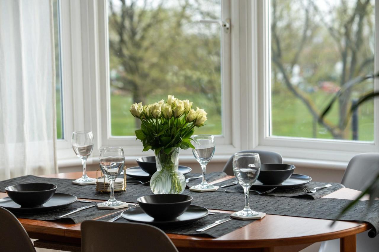 Entire Home In Streatham With Lovely Views & Ultra Fast Wi-Fi Norbury (Greater London) Exterior foto